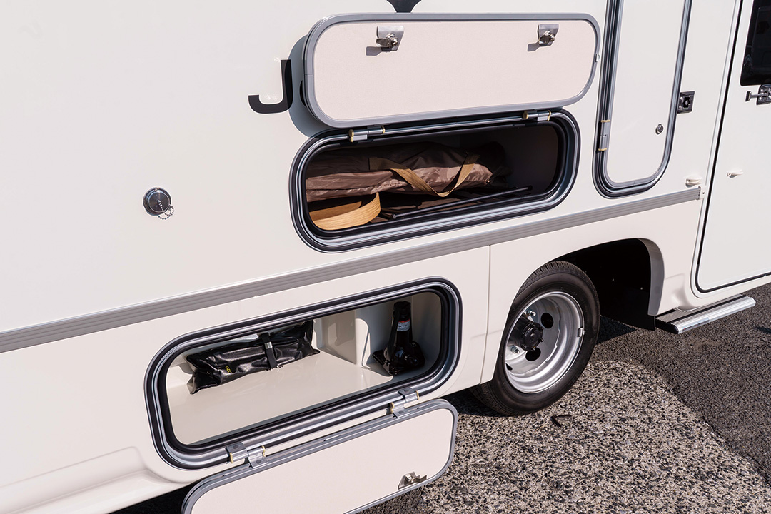 シューズボックス